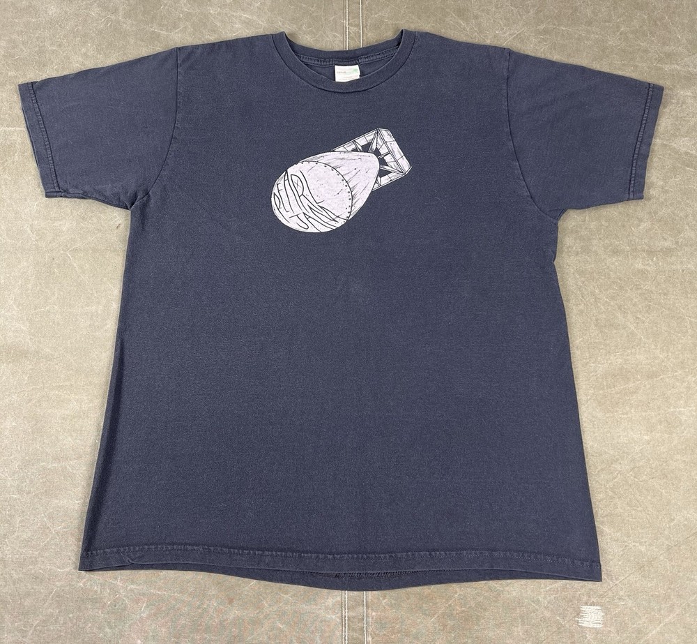 Pearl Jam 2010 Backspacer Tour Bomb Shirt Large