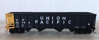 (10) WALTHERS 932-49 Union Pacific 100t Quad Hopper SCHÜTTGUTWAGEN TOP 1:87 H0