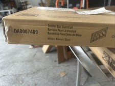 Dorel DA8007409 Toddler Bed Guardrail White