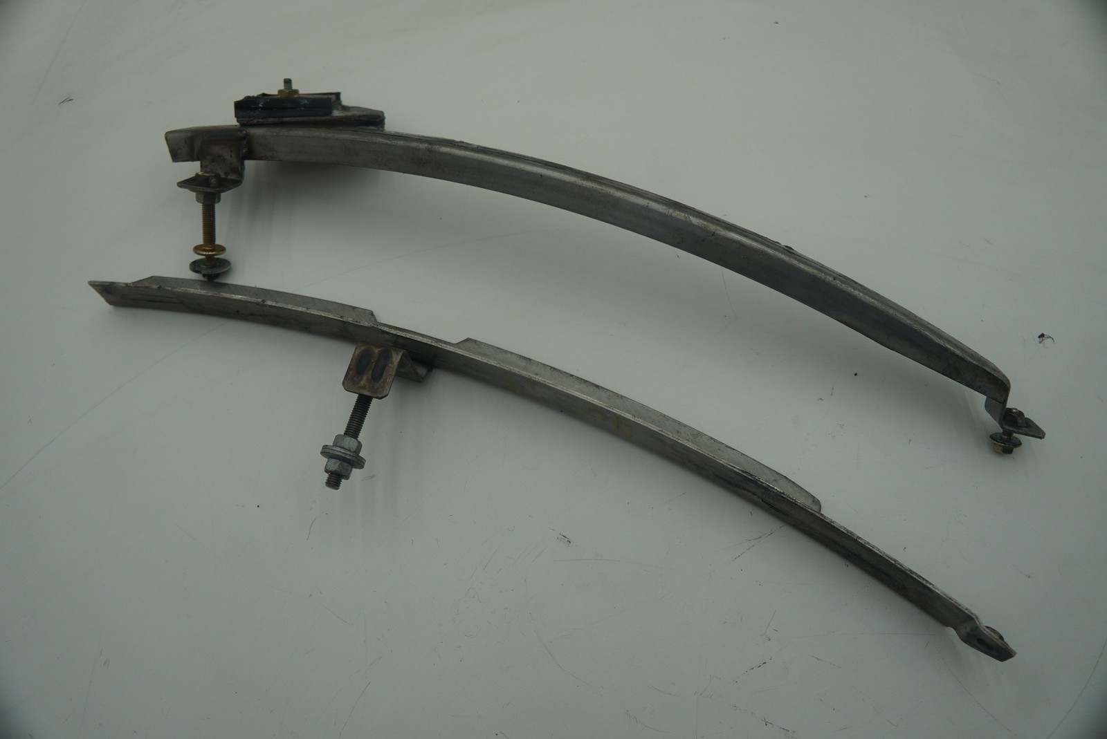 Left Driver Door Window Regulator Glass Guide Rail 65062000 Ferrari 360 Modena