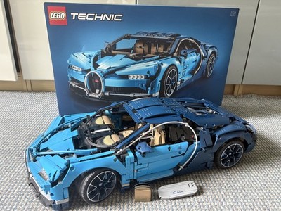 LEGO TECHNIC: Bugatti Chiron (42083)