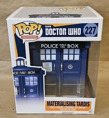 Funko Pop Doctor Who 227 Materialising TARDIS Super Sized 6 Inch Vaulted Rare