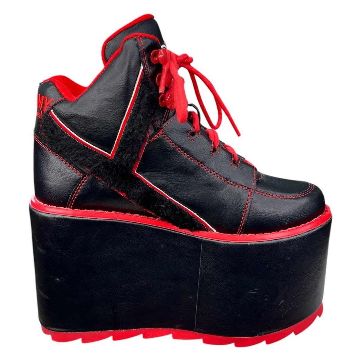 ショーンY2K プレイキュー Gloomy Bear X YRU Women's Qozmo Black Platform Sneakers Size US 5