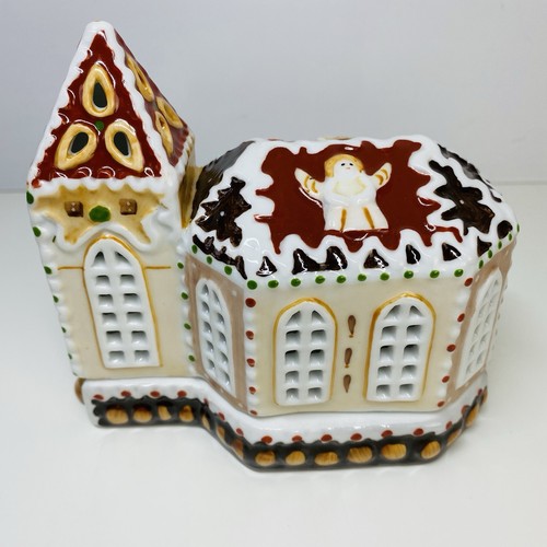 Villeroy Boch Scandinavia Gingerbread Ceramic Church Tea Light holder In Box - Picture 3 of 24