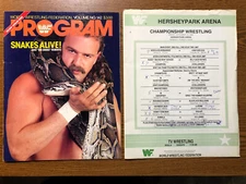 WWF Program 142 SIGNED by Wild Samoan Sika w/ Hershey PA 12/12/1986 Match Card