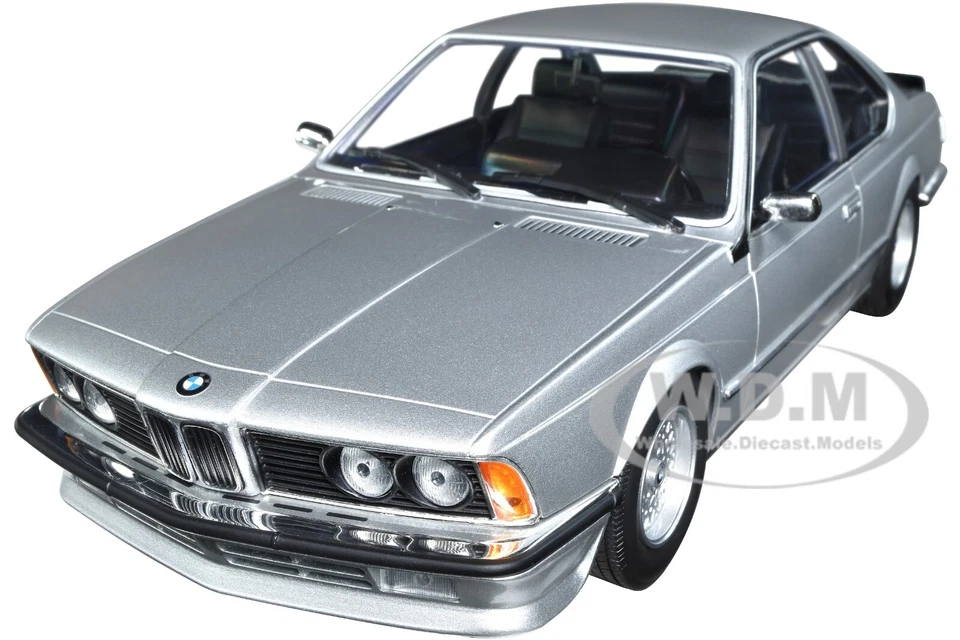 BMW 635 CSI 1982 plateado 1/18 modelo de coche fundido a presión de Minichamps 155028107 Foto 2 de 4