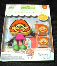 NEW Glo Pals Sesame Street JULIA Water Activated AUTISM Sensory Development Toy