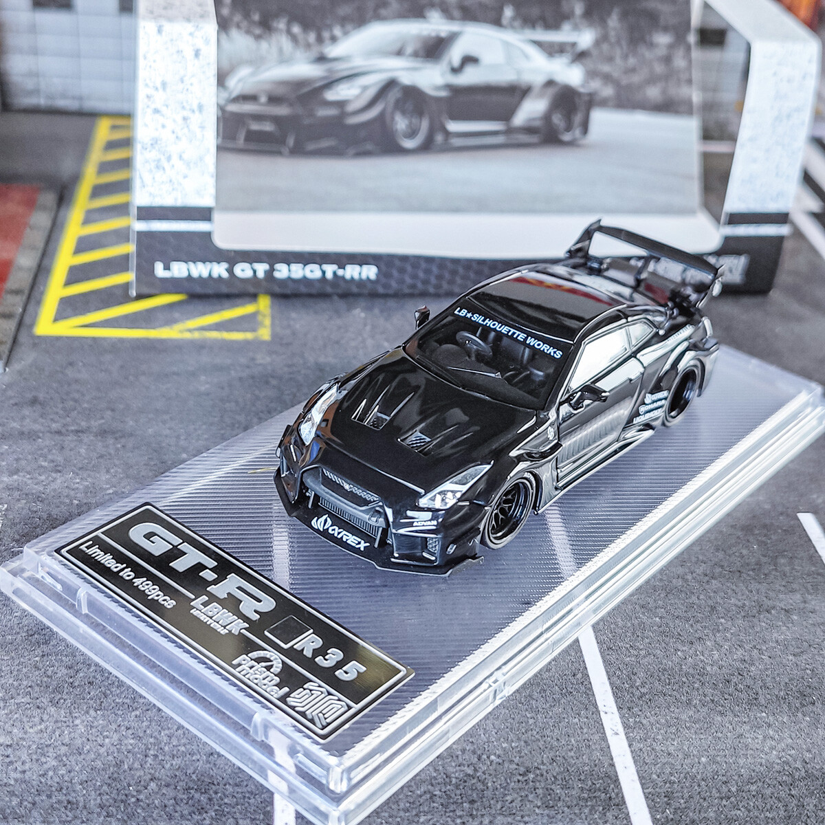 Prism Model 1/64 Black Nissan Skyline GTR GT-R R35 Diecast Car