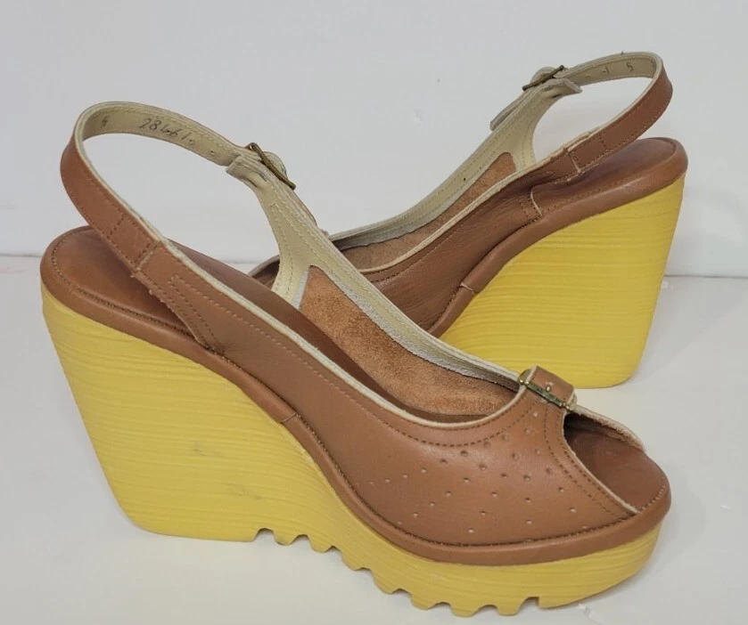 Vintage cherokee shop wedge shoes