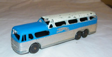 1960s Greyhound Scenic Cruiser Metal Die-Cast Bus 7 in 