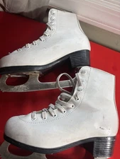 Used FIGURE SKATE Girls Figure Skate White Junior 02