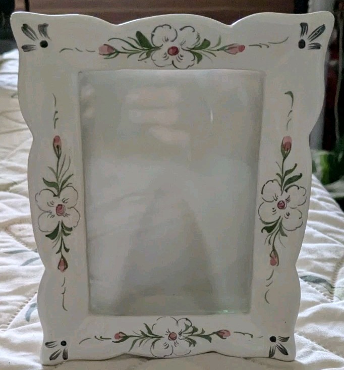 Picture 1 of 3