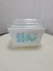 Vintage PYREX  Amish Butterprint 501 B 1 .5 Cup Refrigerator Dish W/Lid