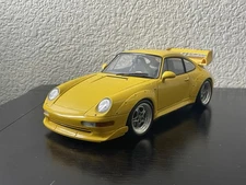 UT Models Porsche 911 GT Diecast Model Car 1:18 GT Yellow