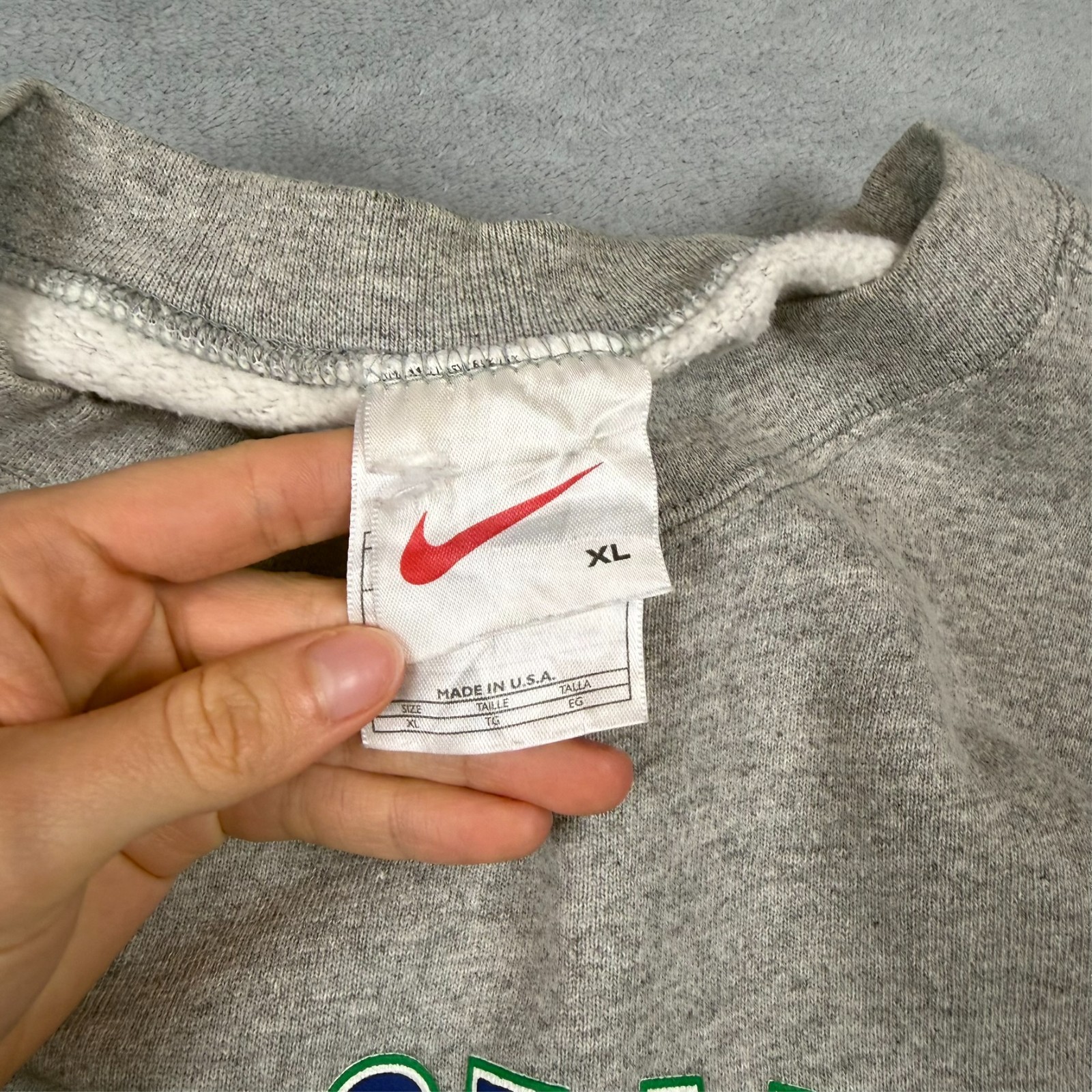 Vintage Nike 90's Y2K Grey Seattle Seahawks NFL Oversized XL Pullover Sweatshirt image 5