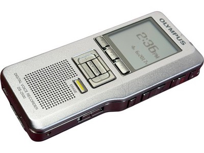 Olympus DS-2500 Digital Voice Recorder Tragbares Handgerät DSS Pro