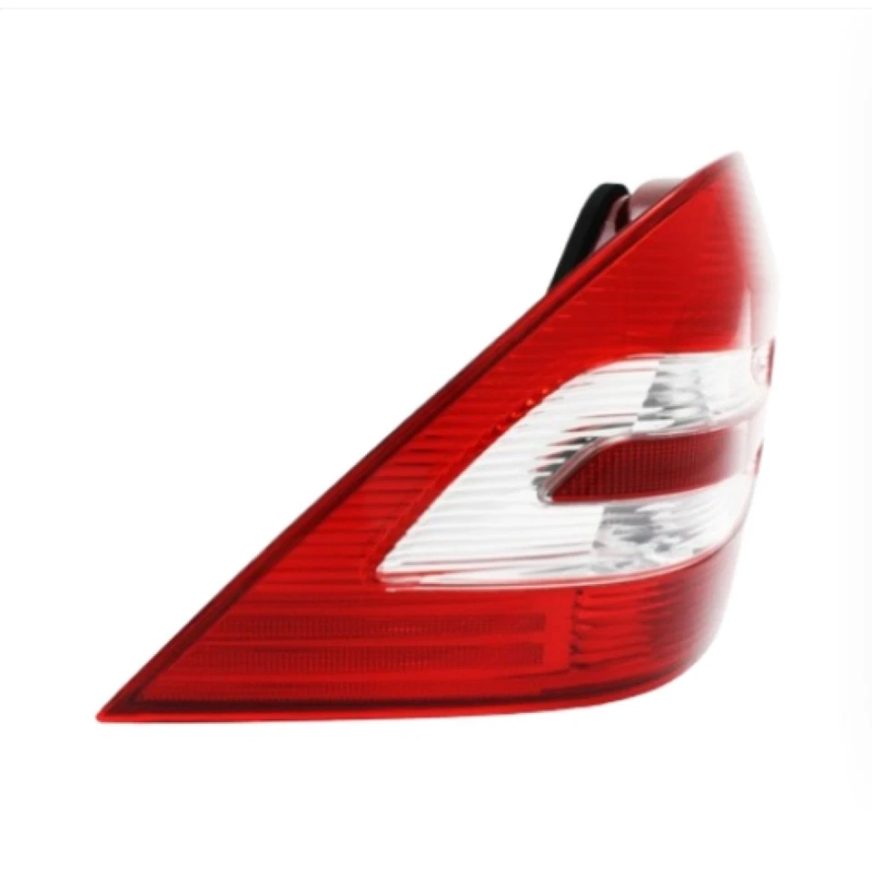 For Mercedes-Benz C55 AMG 2005 2006 Tail Light Driver & Passenger Side Pair CAPA Foto 3 de 4