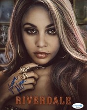 Vanessa Morgan Riverdale Autographed Signed 8x10 Photo ACOA Vanessa Morgan Riverdale Autographed Signed 8x10 Photo ACOA