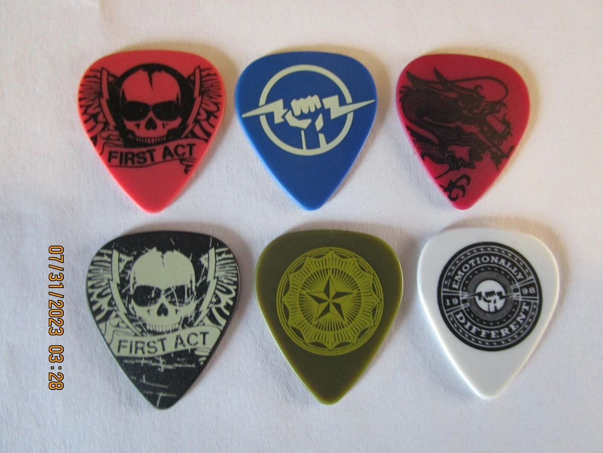 First act guitar picks online
