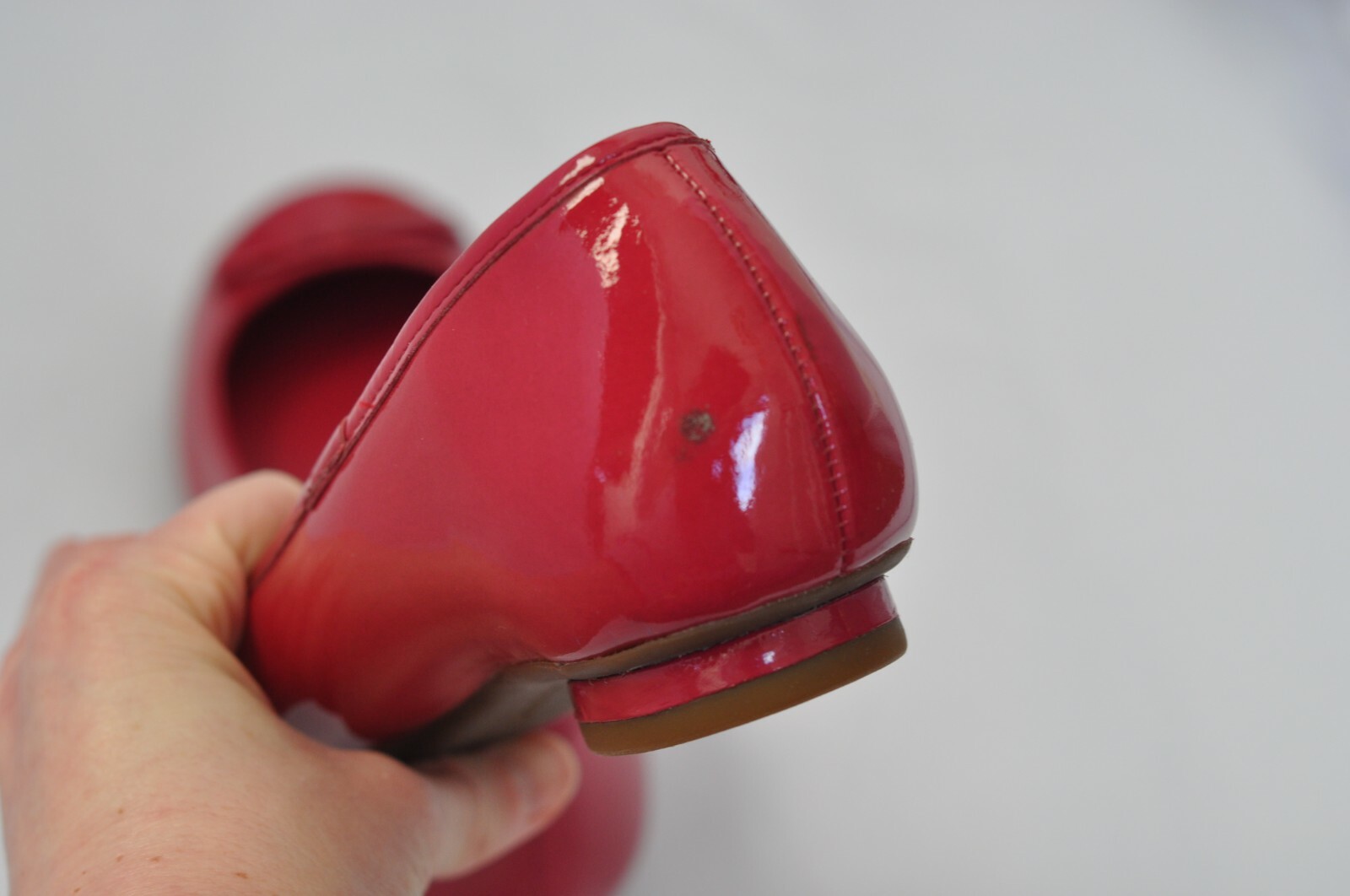 Clarks Fuchsia Pink Patent Leather Ballet Pumps Shoes (Couture Bloom