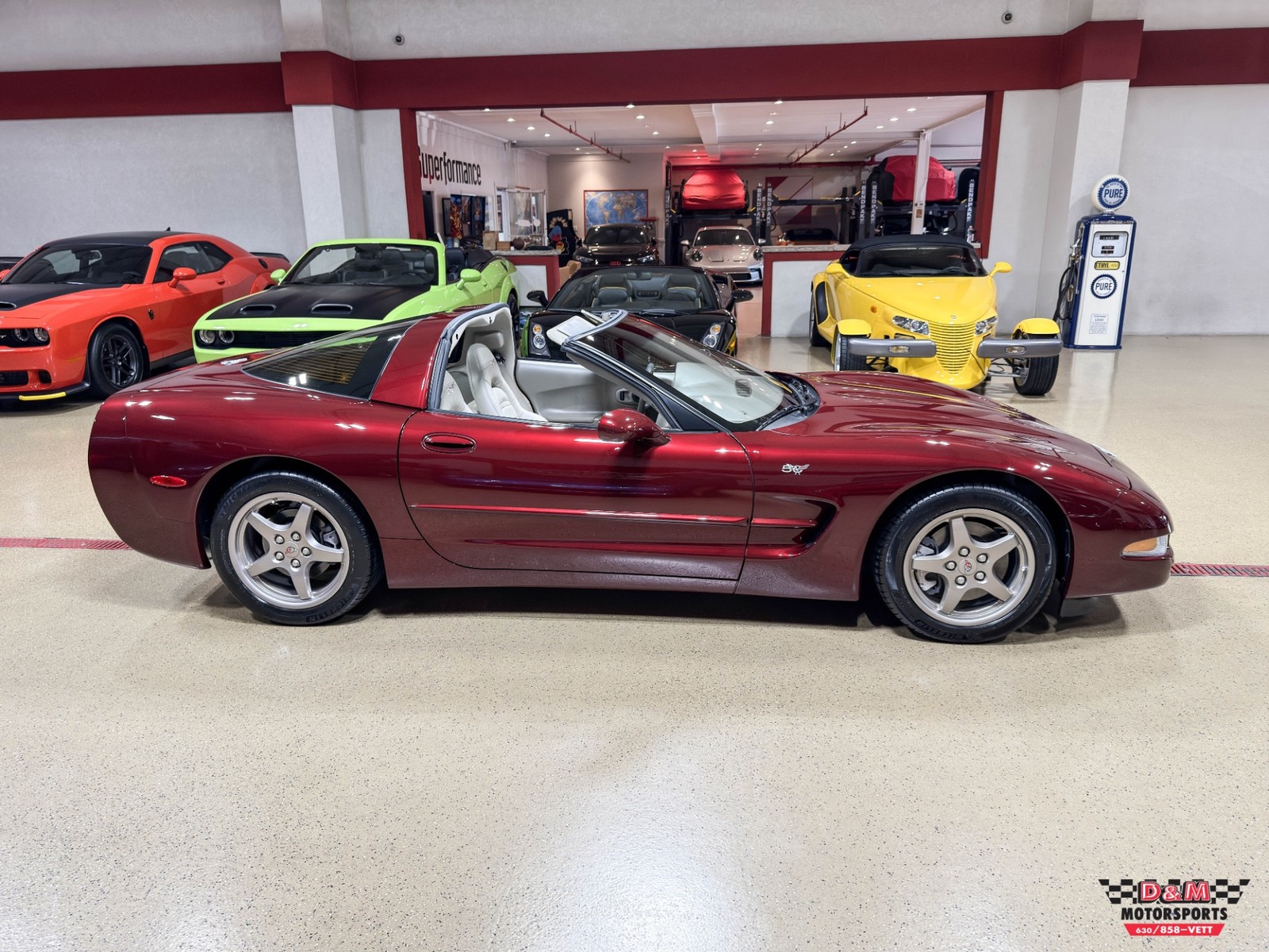 2003 50th Anniversary Red Chevrolet Corvette   | C5 Corvette Photo 6
