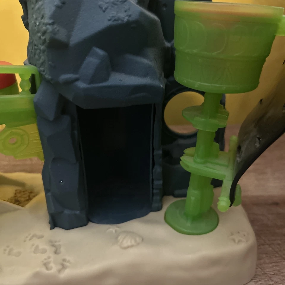 Fisher-Price Imaginext Ghost Pirate Island Juego RARO Excelente Estado  Foto 3 de 4