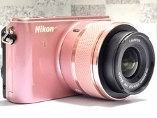 Nikon 1 S1 10.1 MP  Mirrorless Camera - Pink w/lens 10-30mm f/3.5-5.6 VR JAPAN