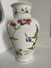 Portmeirion Welsh Wild Flowers Vase By Angharah Menna 1994