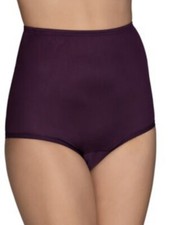 Vanity Fair 15712 Perfectly Yours Ravissant Tailored Brief Sangria Size 6/ M NWT