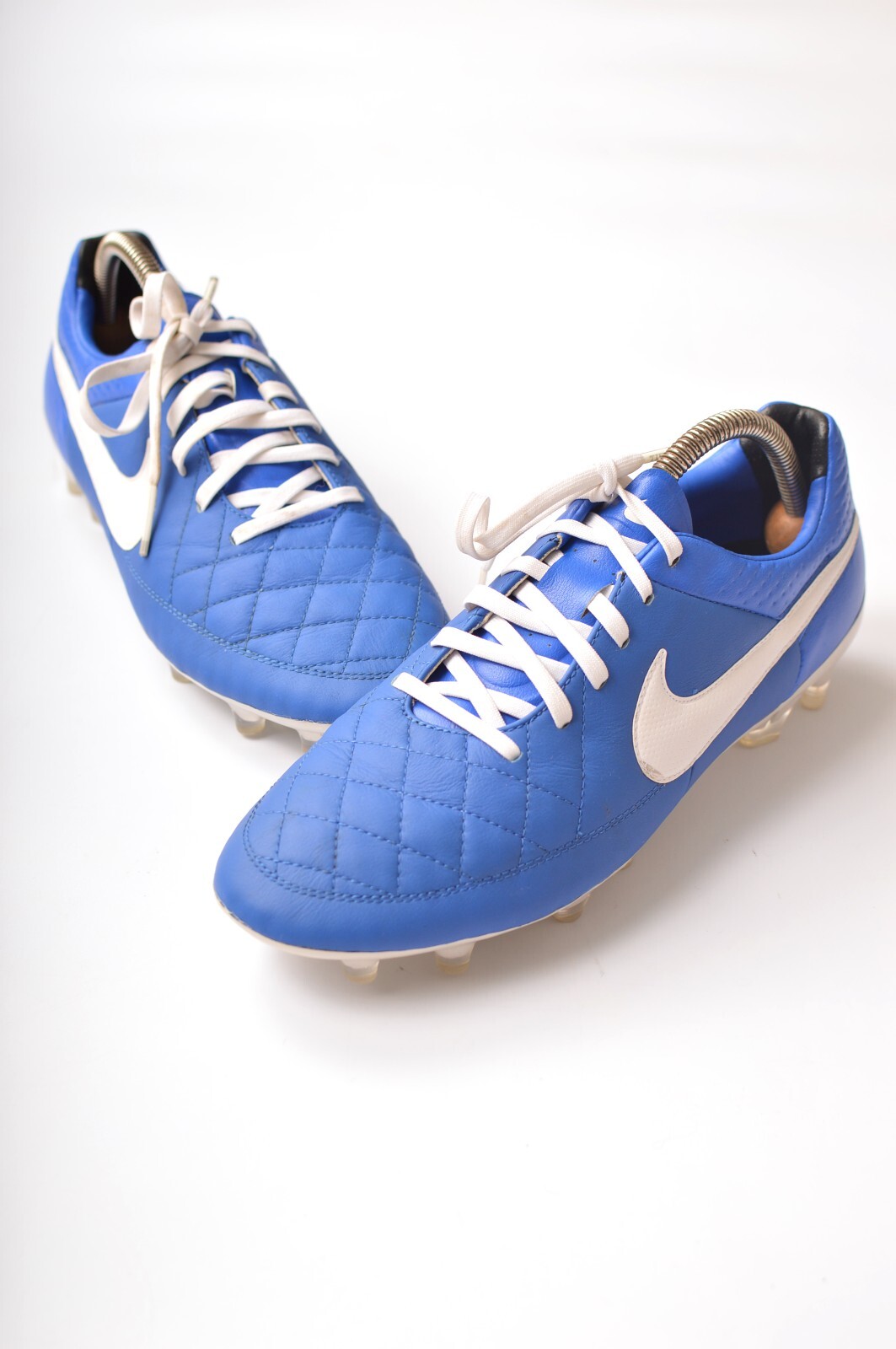 nike tiempo 42.5