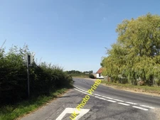 Photo 12x8 B1134 Long Row, Goose Green Goose Green/TM1187 At the junction c2016