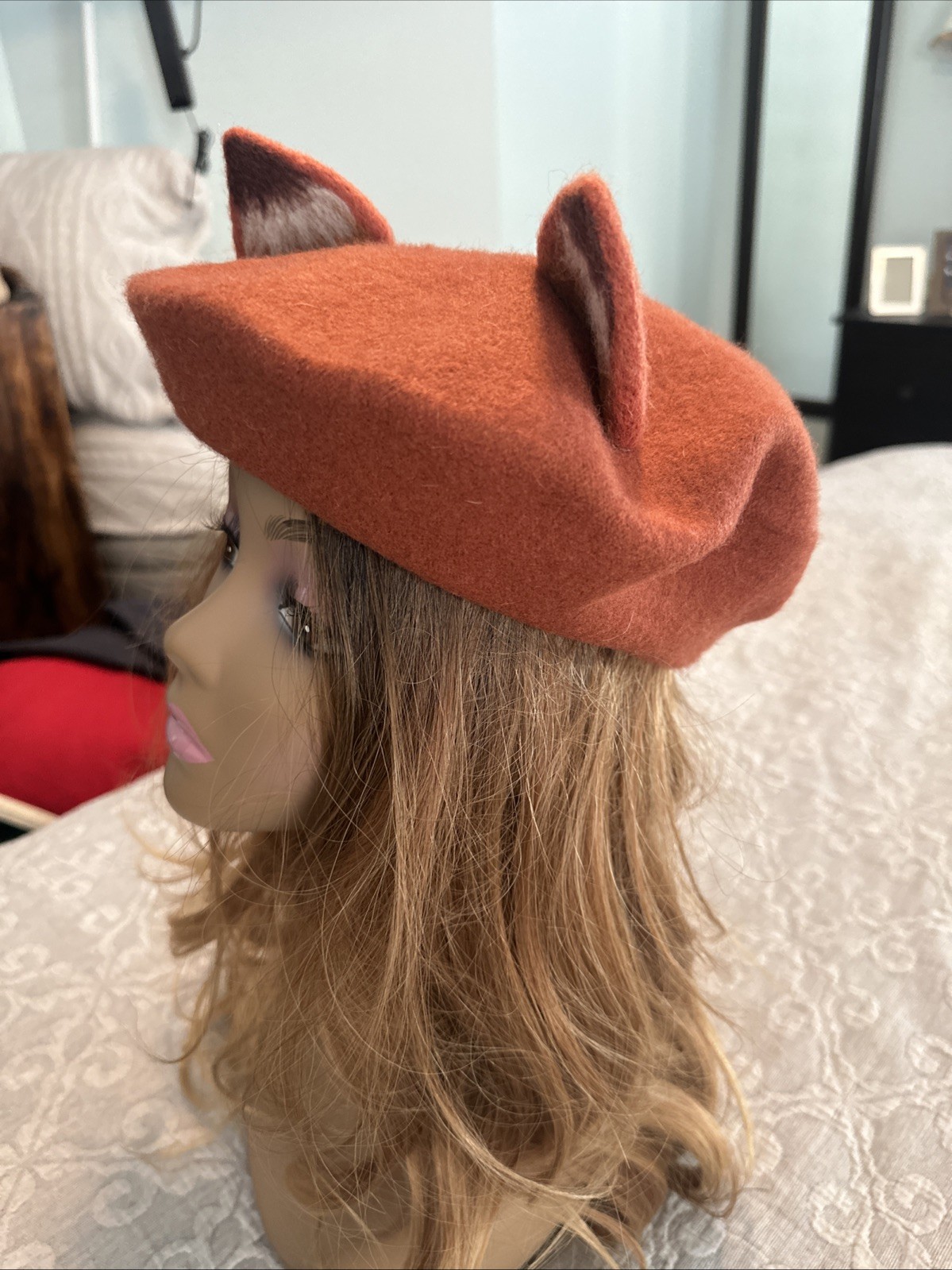 composition wool rust colored beret hat with cat … - image 3