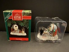 Vintage 1991 Hallmark Keepsake Ornament Frosty Friends Hockey 12th Ed.