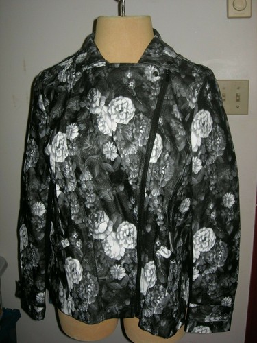 Lane Bryant Floral Printed Faux Leather Moto Jacket 18/20 18W 20W 1X 2X - Picture 3 of 4