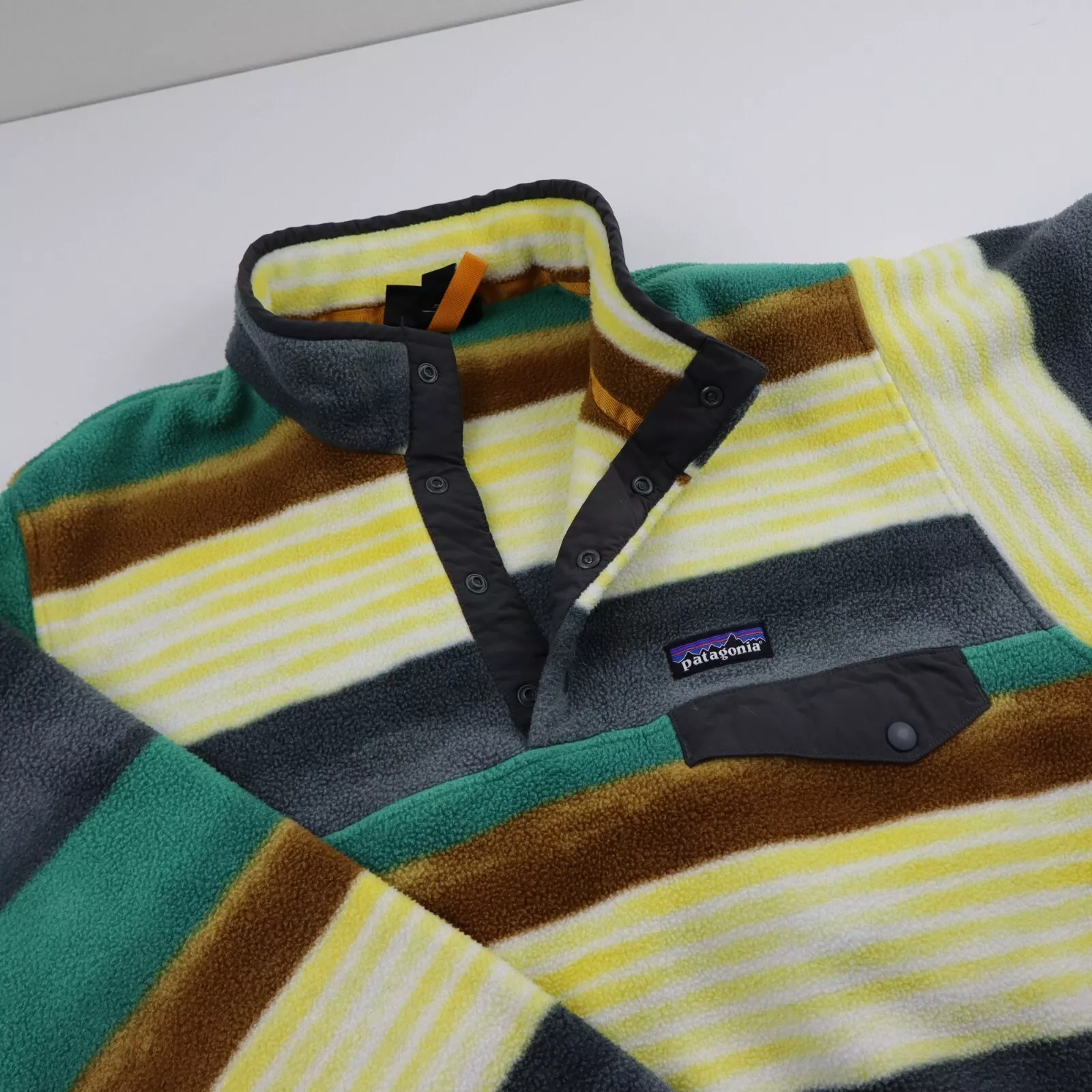 patagonia fitz striped synchilla snap-t fleece pullover coat jacket