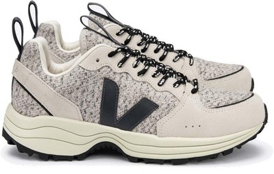 VEJA Venturi Oversized Flannel runner sneakers Womens size 8