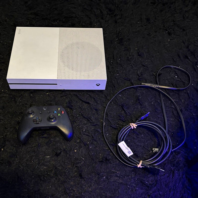 Microsoft Xbox One S 500GB White 4K Wi-Fi Region Free w/ Controller Cable