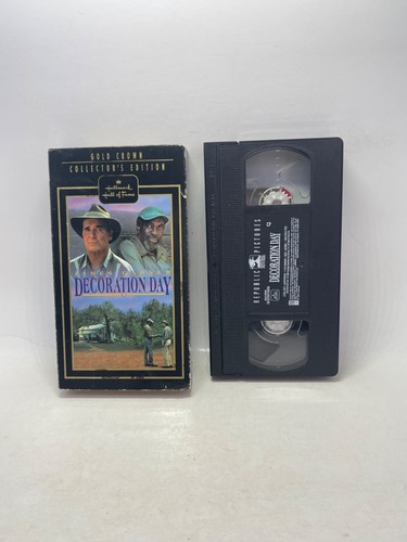 Hallmark Gold Crown Hall of Fame: Decoration Day VHS - 第 1/6 張圖片