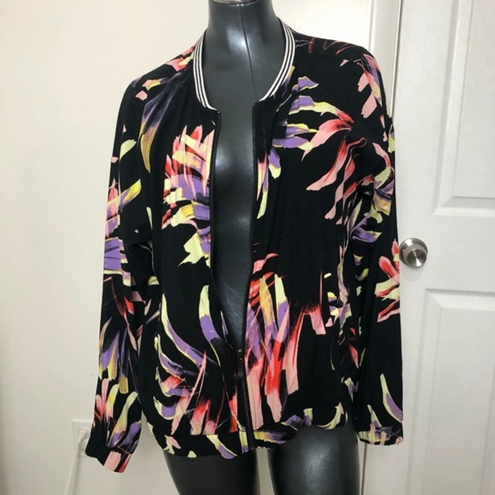 lole floral print lightweight full zip selenia track jacket