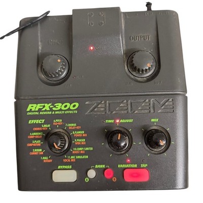 Zoom RFX-300 Digital Reverb Multi Effects Processor Guitar Bass Tested