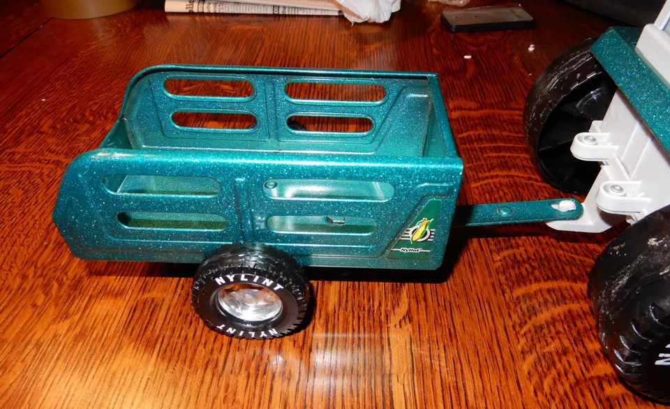 Vintage Nylint GreenSteel Farm Tractor Front Loader and Wagon - Image 3 of 4
