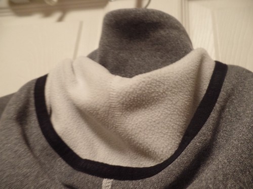 CRAFT  BRAND  RARE GRAY HOODIE MEN'S SZ S EUC - Picture 4 of 8