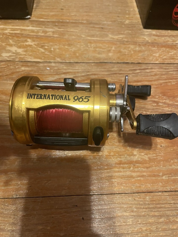 Never Used & Very Lightly Used Fishing Reels eBay