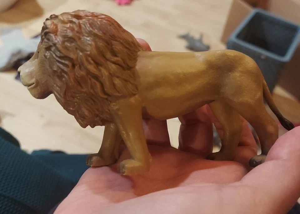 Terra by Battat Lion Figure Safari Zoo Animal Realistic Miniature Figurine Toy - Image 3 of 4