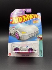 BARBIE EXTRA GRIS/GREY 5/5 TOONED 134/250 1:64 HOT WHEELS