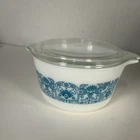 Pyrex Horizon Blue & White Casserole #473  Vintage Condition w/ lid pristine