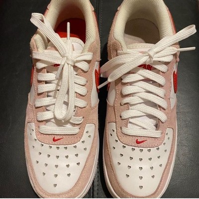 Nike Air Force 1 '07 QS Low Valentine s Day Love Letter Pink Suede DD3384-600