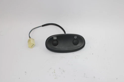 1454A10 Mando Multifuncion para TOYOTA YARIS (NCP1/NLP1/SCP1) * 1413963