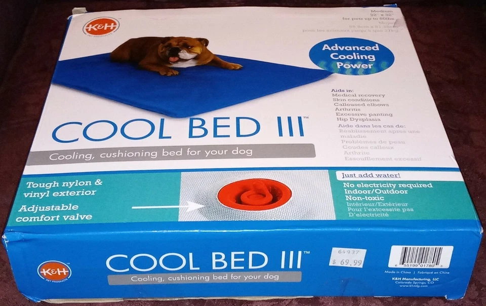 K&H Pet Product Cool Bed III Thermoregulating Pet Bed Medium Blue 22" x 32" 60lb - Image 2 of 3