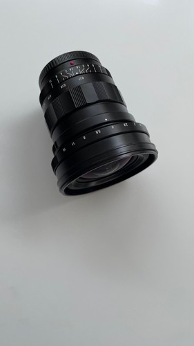 Voigtlander 25mm f0.95 Nokton II lense - Picture 6 of 7